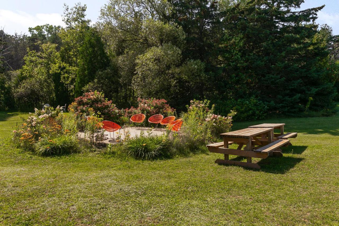 Auberge Pique Nique Shawinigan Bagian luar foto